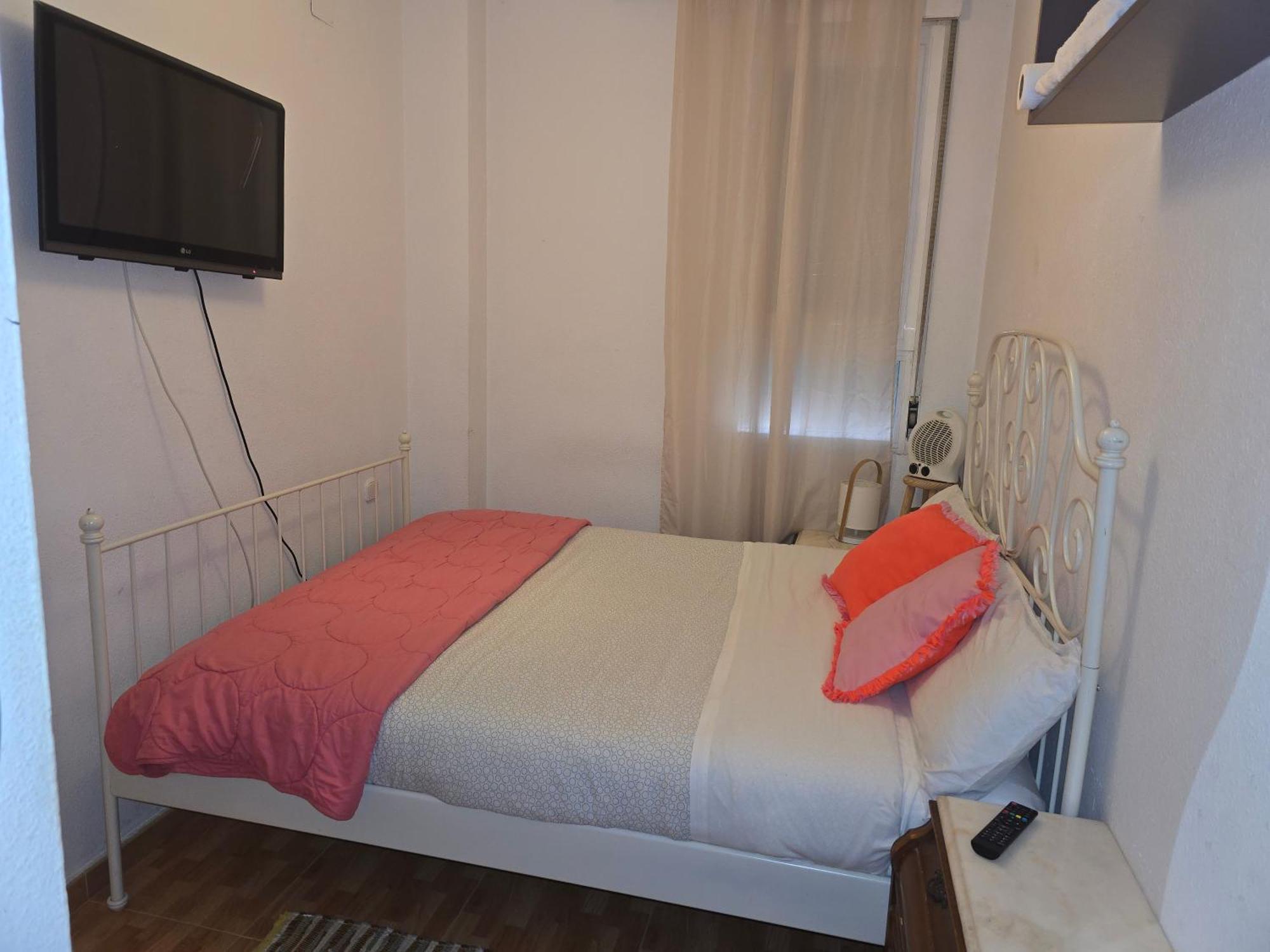 Acogedoras Habitaciones En Madrid Eksteriør billede